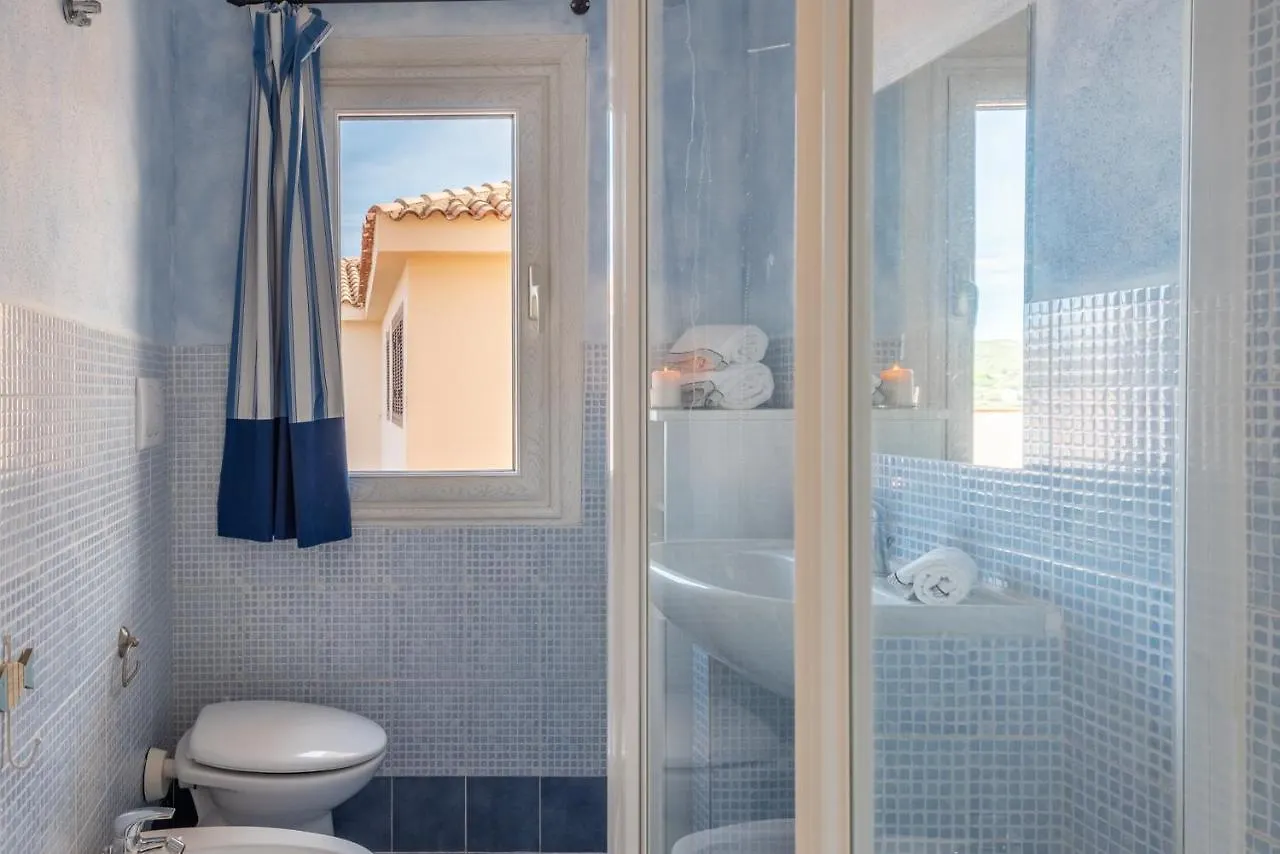 Residence A Golfo Di Marinella A 450 Mt Dal Mare Italia