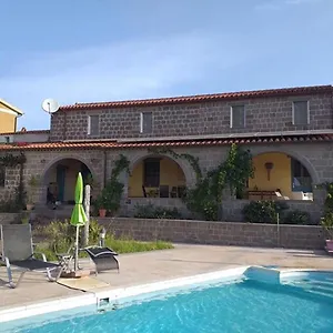  Bed & Breakfast Sard Paradise